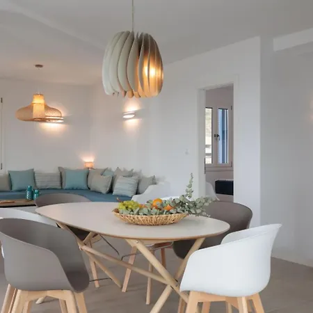 Salt, Luxurious Beachfront Retreat In Mikri Vigla, Naxos Casa de Férias
