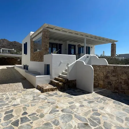 Casa de Férias Salt, Luxurious Beachfront Retreat In Mikri Vigla, Naxos *