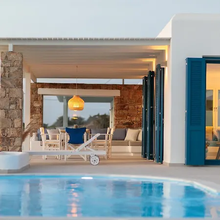 Casa de Férias Salt, Luxurious Beachfront Retreat In Mikri Vigla, Naxos