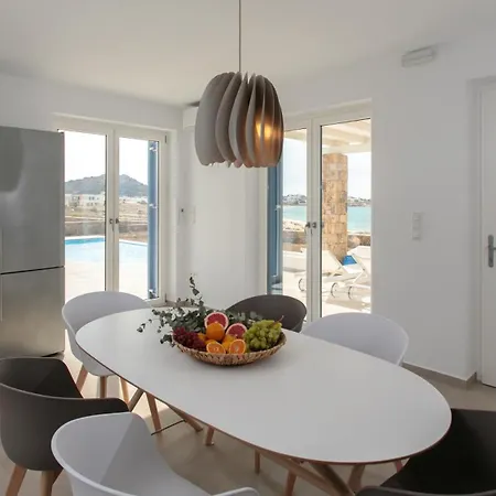 Salt, Luxurious Beachfront Retreat In Mikri Vigla, Naxos